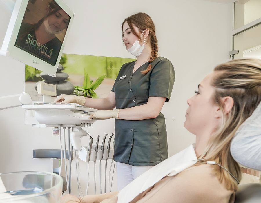 moderne Behandlungseinheiten bei Dr. Stefaniak-Brzuchalski, Zahnärztin und Implantologin in Bremen
